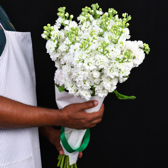 21 White Matthiola Flower Bouquet