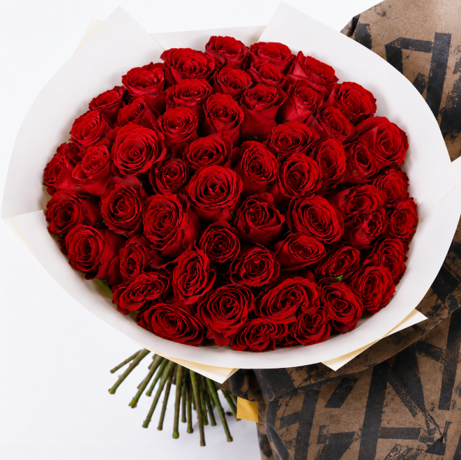 51Luxury Red Roses Bouquet